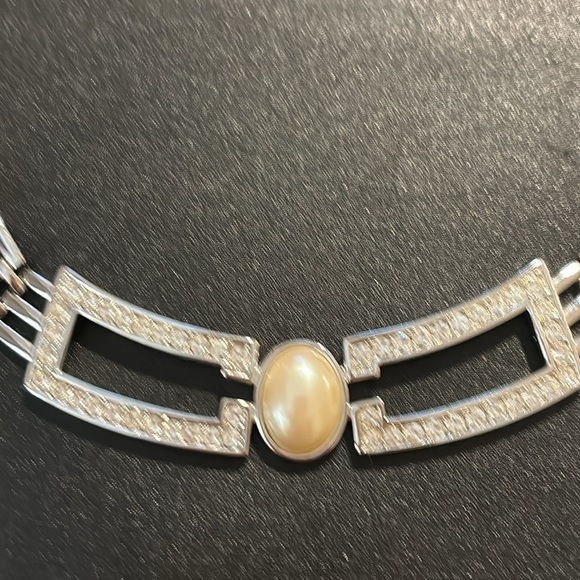 Vintage Monet silver choker pearl crystal necklace - Picture 2 of 8